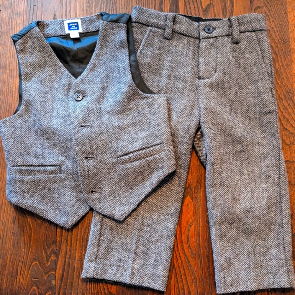 Janie And Jack 2-piece suit set